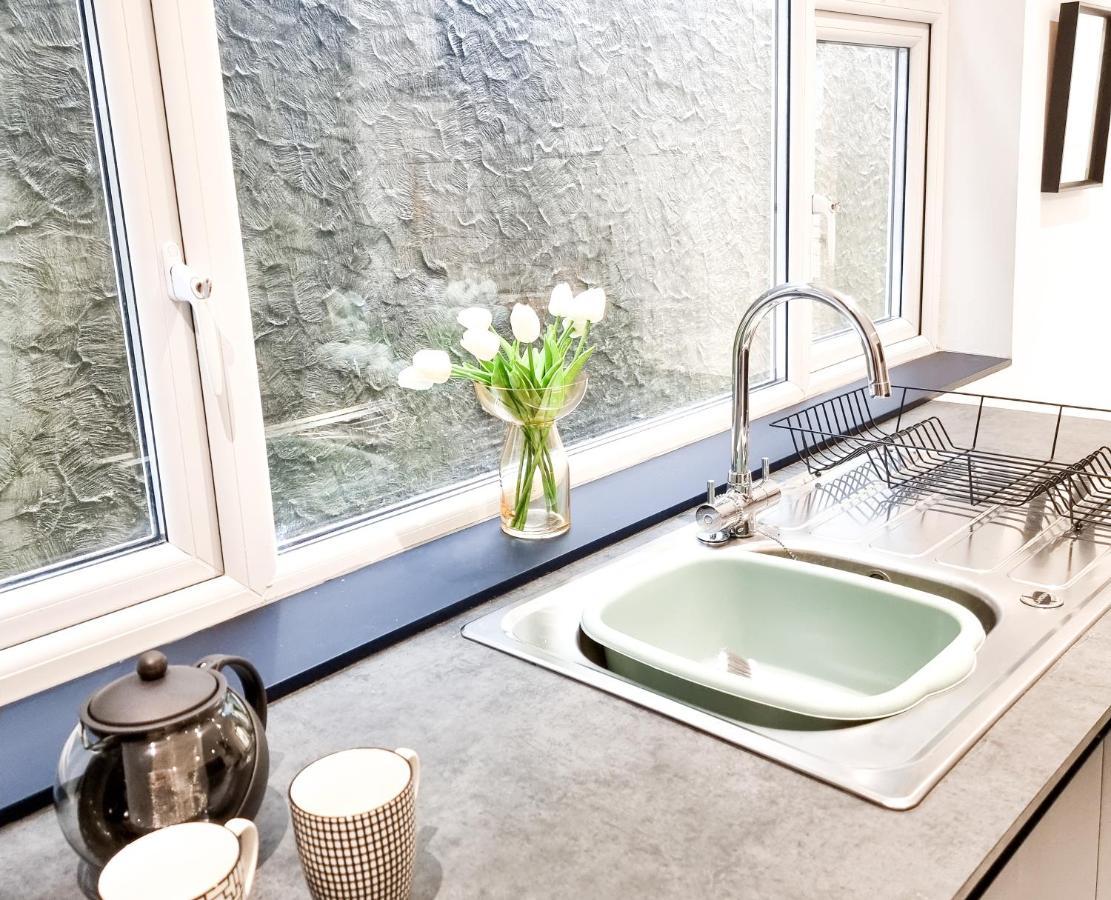 סוואנסי Spacious 3-Bed Near The City Centre מראה חיצוני תמונה