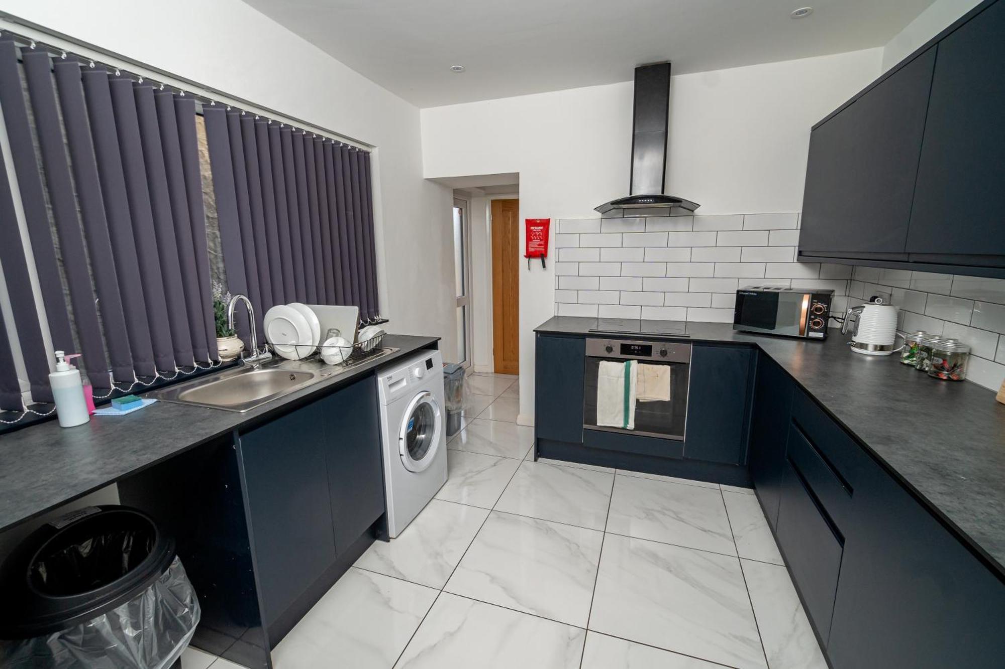 סוואנסי Spacious 3-Bed Near The City Centre מראה חיצוני תמונה